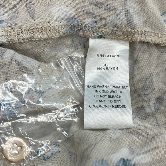 Fate Tan Blue Flower Print Oversized Boho Long Sleeve Button Down Shirt - Picture 11 of 12